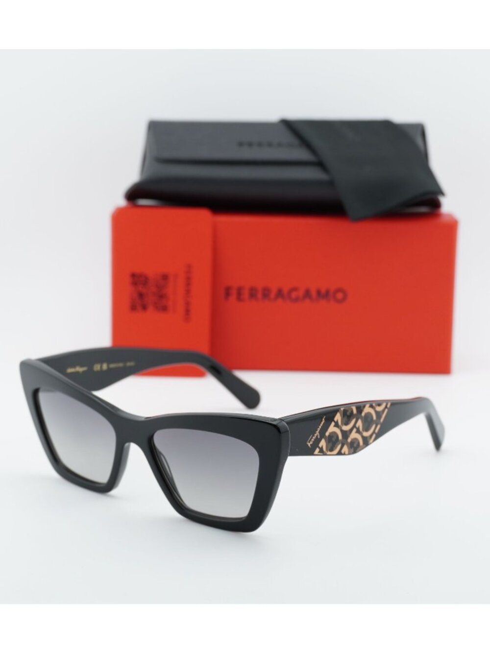 Salvatore Ferragamo SF1081S 001 Cat Eye Sunglasses - Black / Grey